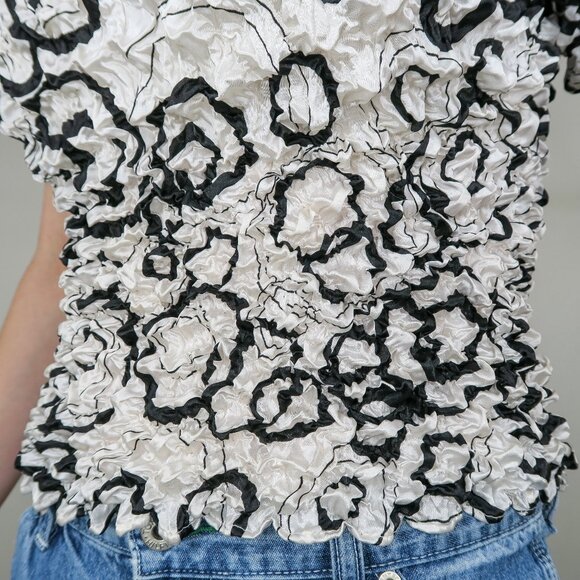 Vintage 90s Black & White Abstract Bubble Popcorn Shirt - Picture 5 of 9
